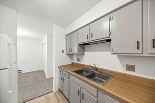 10049 Kennedy Ave, Highland, IN 46322 - Photo 15