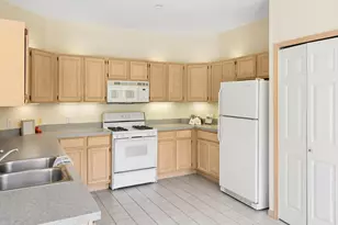 378 Ballenisle Ct, Chesterton, IN 46304 - Photo 5