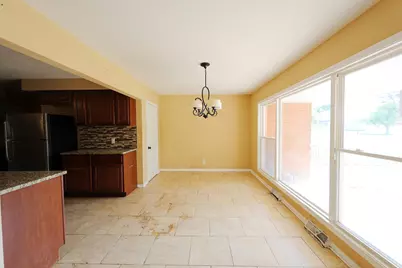7815 Carolina Place, Merrillville, IN 46410 - Photo 11