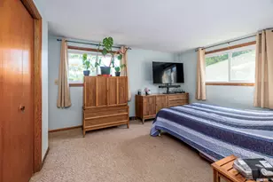209 E Broadway St, Brook, IN 47922 - Photo 21