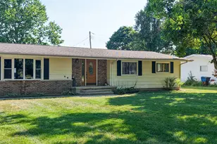 209 E Broadway St, Brook, IN 47922 - Photo 3