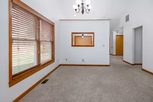 436 S Kittery Dr, Rensselaer, IN 47978 - Photo 15