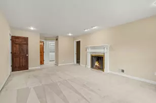 3305 Greyfox Dr N, Valparaiso, IN 46383 - Photo 21