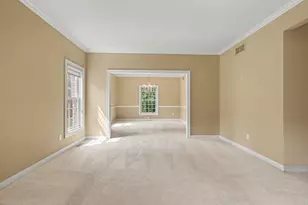3305 Greyfox Dr N, Valparaiso, IN 46383 - Photo 9