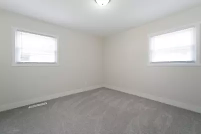 6343 Ohio Avenue, Hammond, IN 46323 - Photo 15