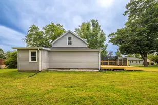 58 North St, Westville, IN 46391 - Photo 7