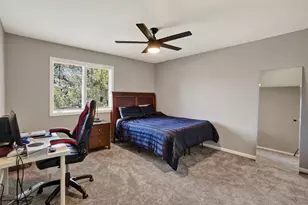 9807 Ivy Ln, Munster, IN 46321 - Photo 17