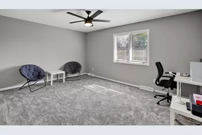9807 Ivy Lane, Munster, IN 46321 - Photo 19