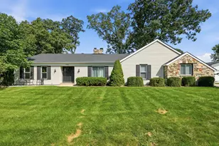 1986 Greenvalley Dr, Crown Point, IN 46307 - Photo 1