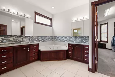 1624 Timberwood Lane, Munster, IN 46321 - Photo 21