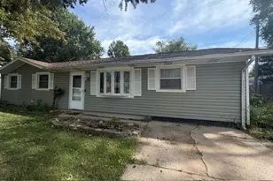 326 Ramion Ave, Michigan City, IN 46360 - Photo 3
