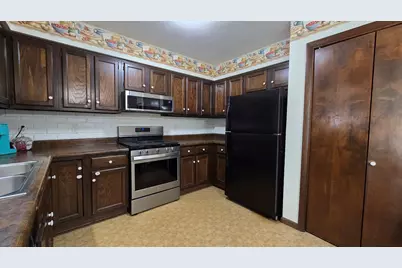 6190 Oglethorpe Avenue, Portage, IN 46368 - Photo 9