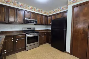 6190 Oglethorpe Ave, Portage, IN 46368 - Photo 9