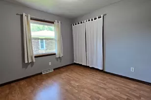 6190 Oglethorpe Ave, Portage, IN 46368 - Photo 17