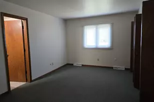 1500 Camellia Dr, Munster, IN 46321 - Photo 17