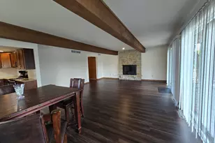1500 Camellia Dr, Munster, IN 46321 - Photo 7