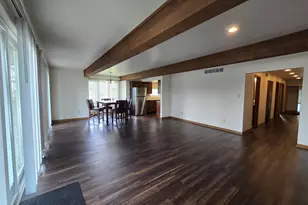 1500 Camellia Dr, Munster, IN 46321 - Photo 5