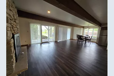 1500 Camellia Drive, Munster, IN 46321 - Photo 3