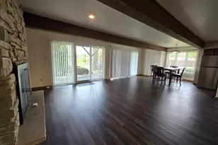 1500 Camellia Dr, Munster, IN 46321 - Photo 3