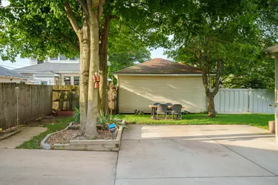 208 C Street, La Porte, IN 46350 - Photo 23