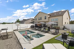 3001 Winter Garden Dr, Valparaiso, IN 46385 - Photo 29