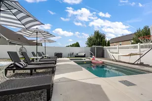 3001 Winter Garden Dr, Valparaiso, IN 46385 - Photo 29
