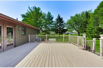 8900 Porter Court, Crown Point, IN 46307 - Photo 5