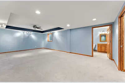 552 Fleetwood Drive N, Valparaiso, IN 46385 - Photo 35