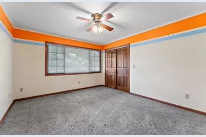 552 Fleetwood Drive N, Valparaiso, IN 46385 - Photo 25