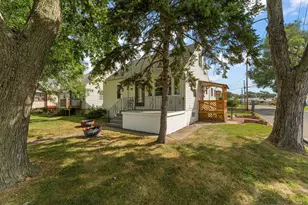 6823 Columbia Ave, Hammond, IN 46324 - Photo 3
