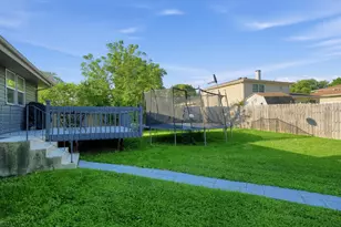 2524 James Dr, Dyer, IN 46311 - Photo 7
