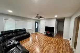 765 Baltimore Rd, Valparaiso, IN 46385 - Photo 5