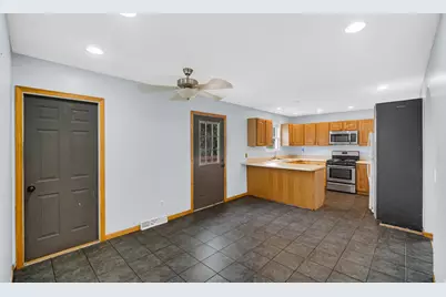 310 Jones Street, North Judson, IN 46366 - Photo 9