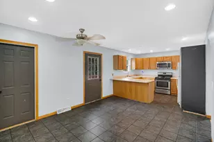 310 Jones St, North Judson, IN 46366 - Photo 9
