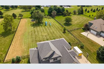 190 Buckskin Lane, Valparaiso, IN 46383 - Photo 5