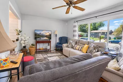 111 Greenwood Drive, La Porte, IN 46350 - Photo 7