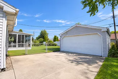 111 Greenwood Drive, La Porte, IN 46350 - Photo 19