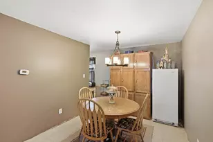 7325 Taney Pl, Merrillville, IN 46410 - Photo 7