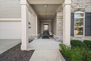 2973 Indian Summer Cir, Valparaiso, IN 46385 - Photo 5
