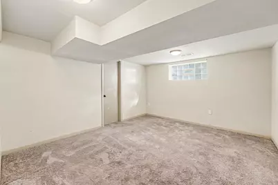 8235 Ellsworth Court, Merrillville, IN 46410 - Photo 11