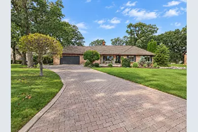 9894 W Oakridge Drive, Saint John, IN 46373 - Photo 1