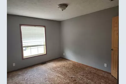 9131 N 100 W, Wheatfield, IN 46392 - Photo 7