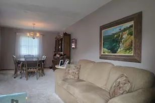 1819 Azalea Dr, Munster, IN 46321 - Photo 3