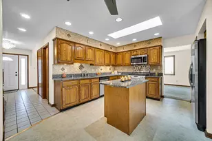5314 Quail Ct, Schererville, IN 46375 - Photo 7