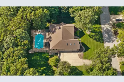 5032 W Concord Drive, La Porte, IN 46350 - Photo 3