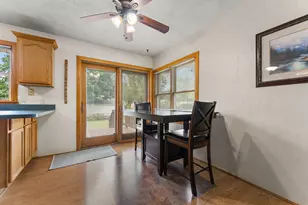 228 E Division St, Demotte, IN 46310 - Photo 7