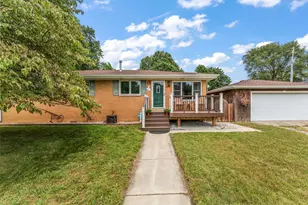 228 E Division St, Demotte, IN 46310 - Photo 33