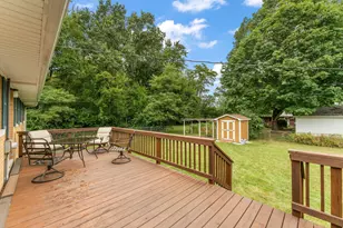 228 E Division St, Demotte, IN 46310 - Photo 25