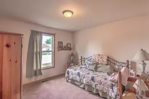702 Luke Dr, Westville, IN 46391 - Photo 15