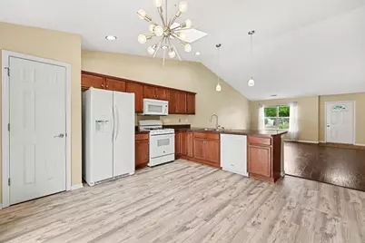 9166 Morton Street, Merrillville, IN 46410 - Photo 13
